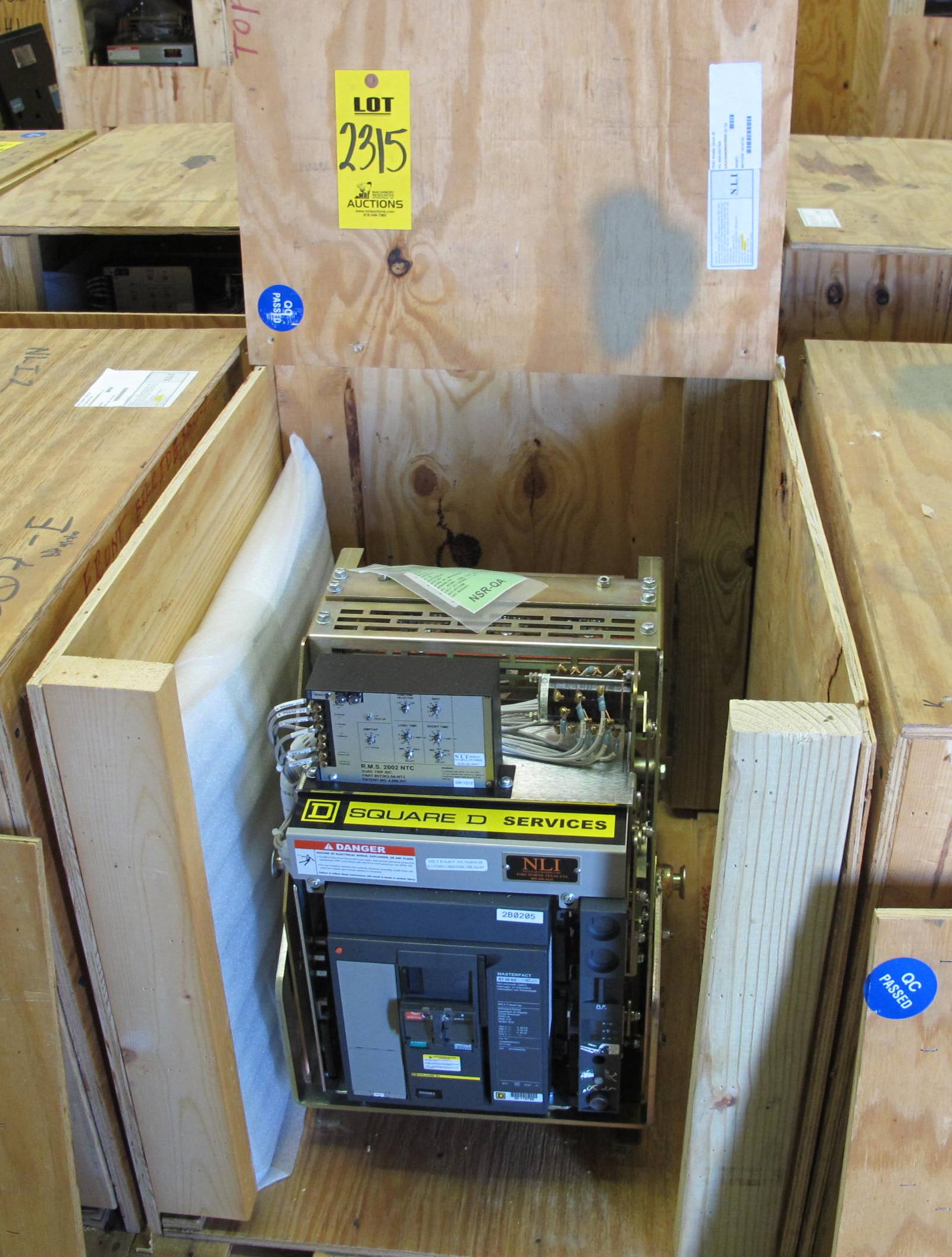 BREAKER, CIRCUIT, 600 FRAME AMP RATING, MASTERPACT NT 08N1 KIND, 3 POLE, 480 VOLT RATING SQUARE D DIRECT REPLACEMENT FOR NSR-EQ ABB K-600S ENVIRONMENTALLY QUALIFIED (EQ) FOR PENETRATION AREA (REFER TO EQDP M-85123) INCLUDES ONE NEW 18" DOOR, MOUNTS USING EXISTING HINGES > CONTINUOUS CURRENT: 600A > INTERRUPTING RATING: 30KA @ 535 VAC > 125VDC OPERATED > RMS 2002 NTC SOLID STATE, PART # NLI-NT08N1-LISB8-EODC-NSR-EQ-001 (W-44) LOADING & HANDLING FEE $15-